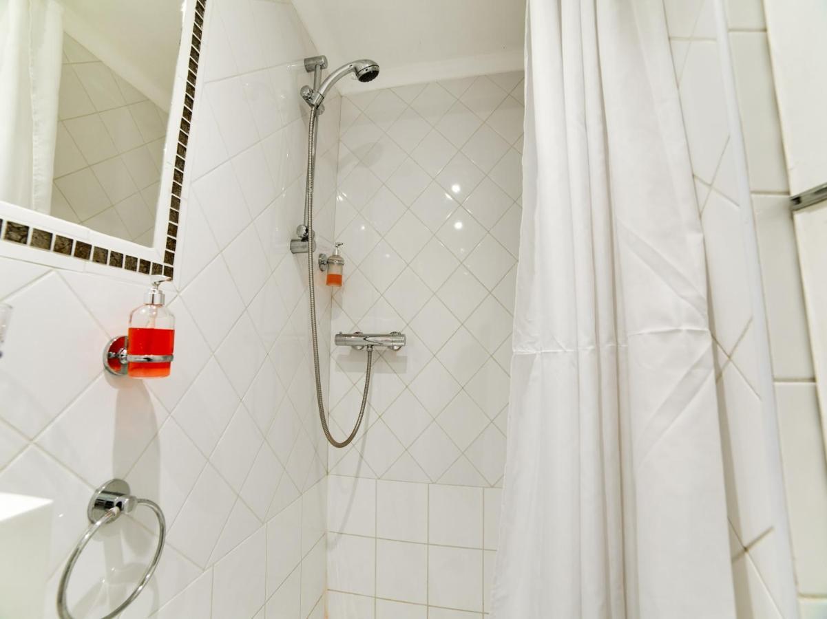 Oyo London Lodge Zewnętrze zdjęcie